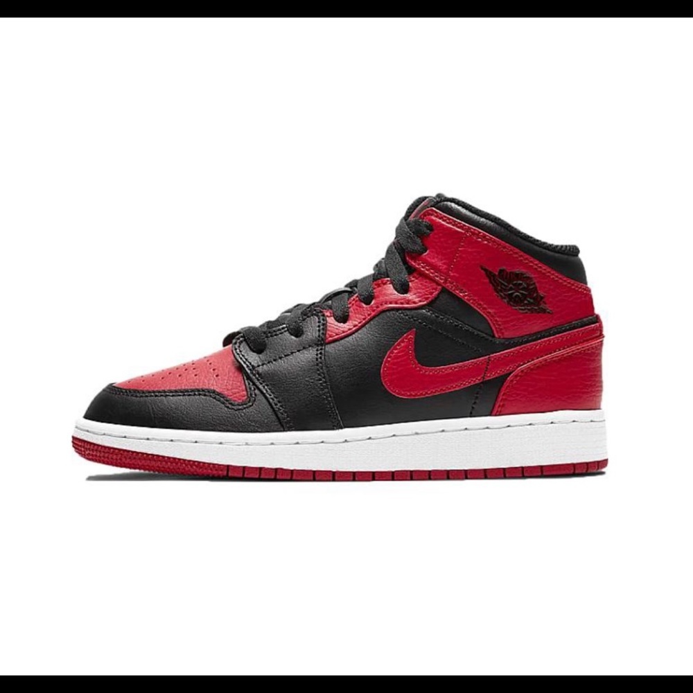Nike Air Jordan 1 Mid Banned 2020 Sneakers 6Y/7.5W